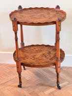 GB - Hollywood Regency - Bijzettafel - Dumbwaiter / What-not