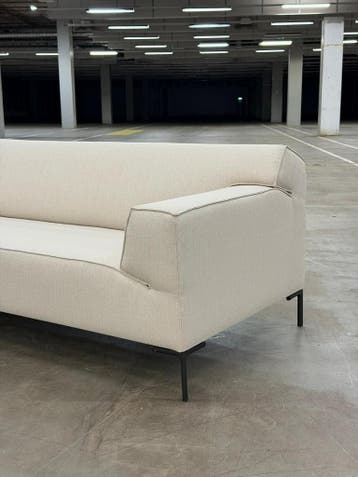 Design on Stock Bloq | Ecru | 4-zits |, 250 tot 300 cm, 75 tot 100 cm, Ophalen of Verzenden, Zo goed als nieuw