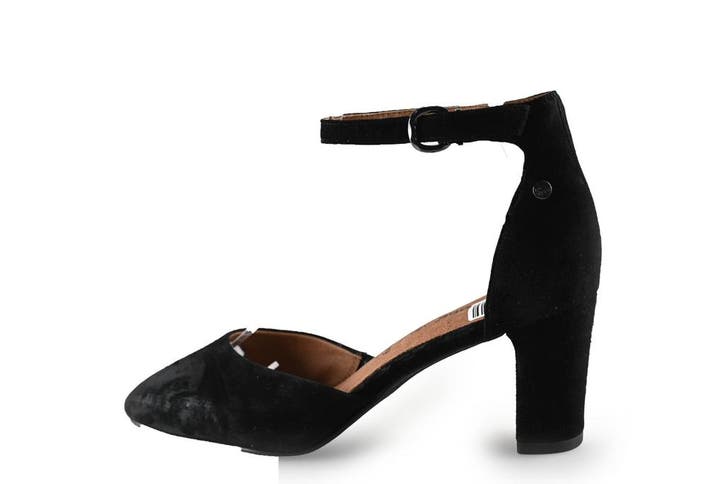 No Stress Sandalen in maat 38 Zwart, Kleding | Dames, Schoenen, Zwart, Zo goed als nieuw, Sandalen of Muiltjes, Verzenden