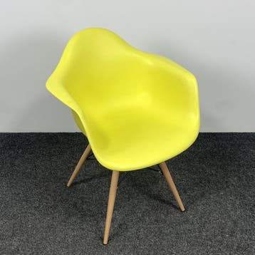Lichtgele Kuipstoel - Houten Onderstel, Ophalen of Verzenden, Gebruikt