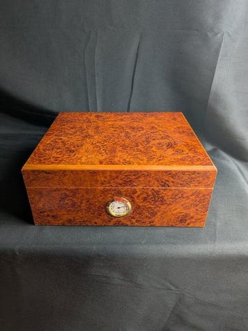 Zonder minimumprijs - Sigarendoos - Cedar, Verzamelen, Nieuw