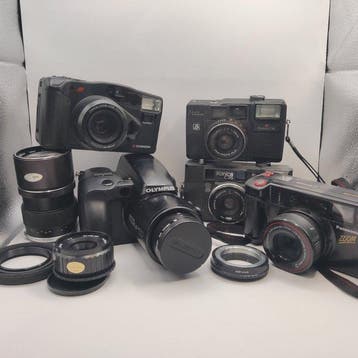 Olympus, Panasonic, Konica, Fujica, Chinon Auto 5501,, Nieuw