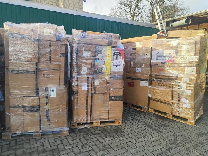 Retour Pallets Elektronica / Tuin artikelen - Retourgoederen, Zakelijke goederen, Partijgoederen en Retail | Partijgoederen, Ophalen of Verzenden