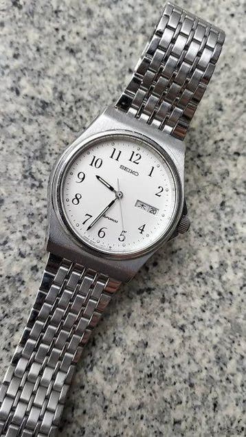 Seiko - Vintage Seiko Chronos Mens Quartz Watch, Model