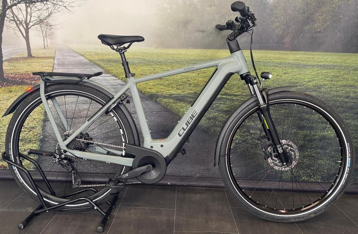 Nette Cube Kathmandu Electrische Fiets met Bosch Middenmotor, Fietsen en Brommers, Elektrische fietsen, 50 km per accu of meer
