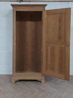 Landelijke klassieke kast, eendeurs, legkast, linnenkast