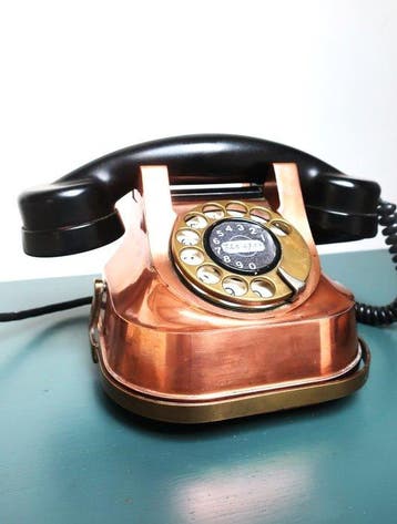 BTMC- Antwerpen - Analoge telefoon - Bakeliet, Messing,