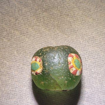 Oud-Romeins Glas Millefiori bea, Sieraden, Tassen en Uiterlijk