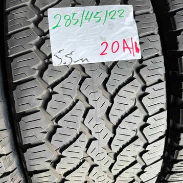 2 x General 285-45-22 4 Seizoenbanden 5,5mm, Auto-onderdelen, Banden en Velgen, Gebruikt, 285 mm, Overige maten, Ophalen of Verzenden