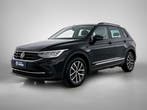 Zakelijke Lease |  Volkswagen Tiguan 1.5 TSI Life Business |, Automaat, Stof, Gebruikt, Overige kleuren