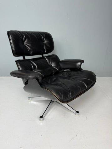 Vitra - Charles & Ray Eames - Fauteuil - 670 Lounge stoel -