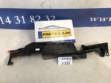 Gebruikte luchtgeleider onder radiateur voor Audi A4 (B9) 20, Ophalen of Verzenden, Nieuw