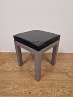 Gebruikte ( bijzet ) Kruk K752 Vintage/Café, Huis en Inrichting, Ophalen, Nieuw