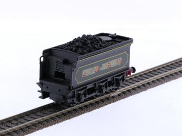 Schaal 00 DJH Models LTD No. 145 tender van de LNER #P330, Overige merken, Gebruikt, Gelijkstroom, Overige typen