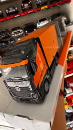 Bburago 1:43 - Model vrachtwagen (3) - Mercedes-Benz Actros, Nieuw