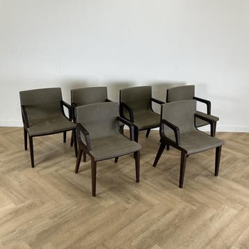 Maxalto Acanto eetkamerstoel / vergaderstoel (set van 6), Huis en Inrichting, Ophalen of Verzenden, Gebruikt, Stof, Eén