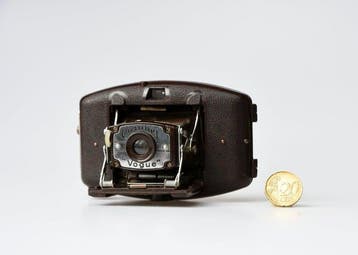 Coronet Voque Subminiatuur camera, Nieuw