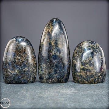 Exclusieve blauw-cordierietset uit Madagaskar – Fascinerende