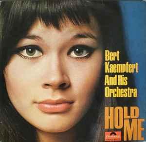 LP gebruikt - Bert Kaempfert And His Orchestra - Hold Me..., Verzenden, Zo goed als nieuw, Overige formaten