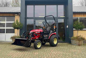 Yanmar SA 326 met voorlader in de actie! 30 pk en 500 kg, Nieuw