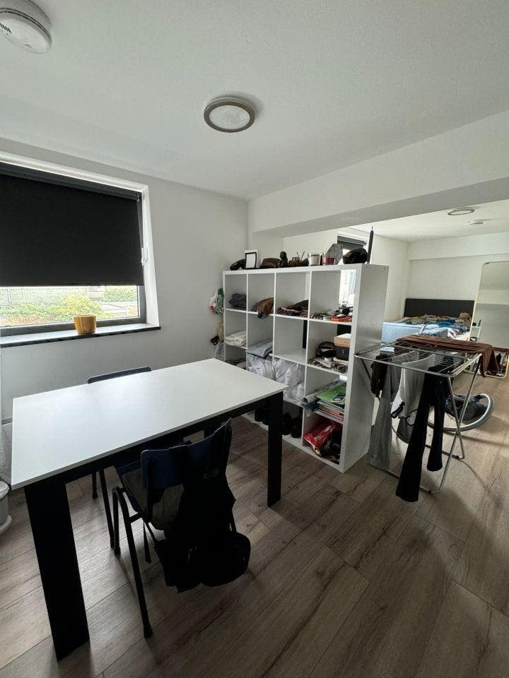 Te huur: Studio Thomas van Kempenstraat in Tilburg, Huizen en Kamers, Huizen te huur, Noord-Brabant
