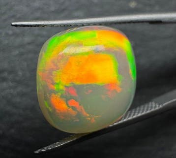 Opaal Cabochon- 1.77 g