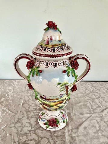 Veuve Perrin - Pot - Aardewerk - pot met deksel