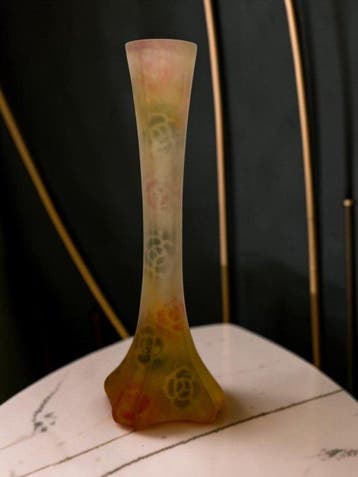 Vaas - Kristal - Art Déco met rozen, 1920