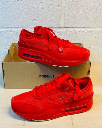 Nike - JACQUEMUS x AM1 Red P42 - Sneakers - Maat: EU 42 -, Nieuw