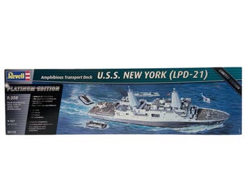 Amphibious Transport Dock USS New York (LPD-21), Hobby en Vrije tijd, Verzenden, Nieuw