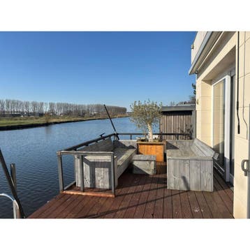 Appartement te huur/Expat Rentals aan Delftweg in Rotterdam, Huizen en Kamers, Expat Rentals