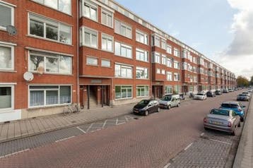 Te Huur 2 Kamer Appartement Schiedamseweg Beneden In Rotterd, Huizen en Kamers, Rotterdam, Direct bij eigenaar, Appartement, Rotterdam