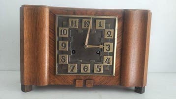 Amsterdamse School klok - Art Deco rood eiken- messing-