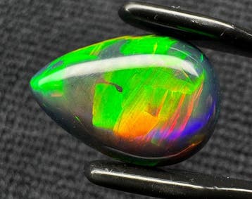 Opaal Cabochon- 2.25 g