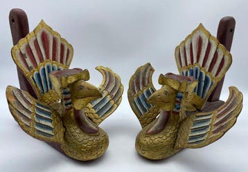 Decoratief ornament - Indonesië - Een paar Manuk Beri