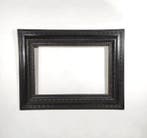 Lijst- Guilloché 66 x 87 - eboniseerd hout - Corniche -