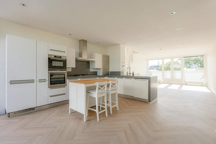 Te huur: Appartement Van Oldenbarneveldtstraat in Amsterdam, Huizen en Kamers, Huizen te huur, A, Noord-Holland, Appartement