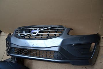 Volvo XC60 R-design voorbumper 2013- 2017, Gebruikt, Voor, Ophalen of Verzenden, Volvo