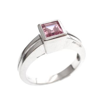 Witgouden damesring met kunziet, Sieraden, Tassen en Uiterlijk, Ringen, 18 tot 19, Gebruikt, Ophalen of Verzenden, Met edelsteen
