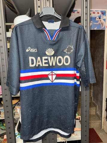 Sampdoria - Italiaanse voetbal competitie - Montella - 1997, Nieuw