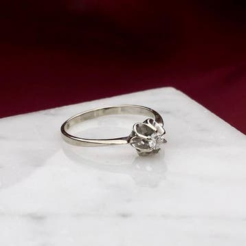 Witgouden solitairring met diamant; 0,10 ct., Sieraden, Tassen en Uiterlijk, Ringen, 18 tot 19, Gebruikt, Ophalen of Verzenden