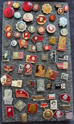 Insigne USSR Soviet Union large Thematic collection of adges, Antiek en Kunst