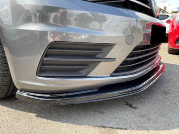 Voorspoiler VW Caddy 2015-2020 | glans zwart