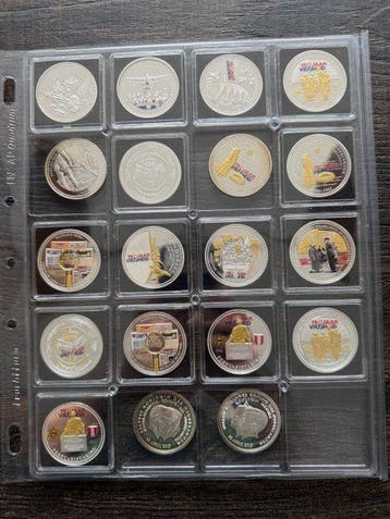 Nederland. 19 penningen (uit de collectie “Nederland in, Postzegels en Munten