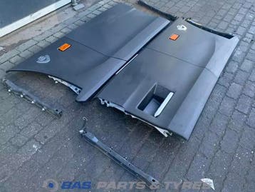 Sideskirt Set Scania S-Serie NextGen 2337981, Ophalen, Gebruikt, Scania, Carrosserie en Plaatwerk
