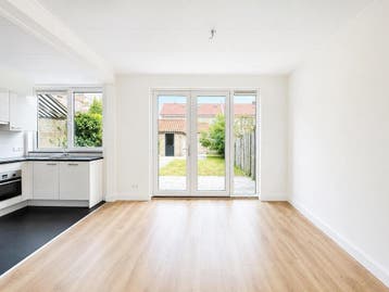 Te huur: Huis Paulus Emtinckweg in Diemen, Diemen, Noord-Holland