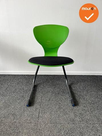 Eromes Marko - Vlinderstoel - slede - groene stoel met zw..., Vergader- of Presentatieruimte, Ophalen of Verzenden, Gebruikt, Stoel