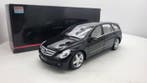 Minichamps 1:18 - Model bestelwagen - Mercedes-Benz R-Klasse, Hobby en Vrije tijd, Modelauto's | 1:5 tot 1:12, Nieuw