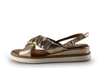 Inuovo Sandalen in maat 39 Goud, Kleding | Dames, Overige kleuren, Verzenden, Inuovo, Sandalen of Muiltjes