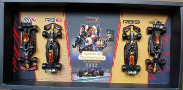 Max Verstappen 4 Time World Champion 20021/22/23/24 RB, Nieuw